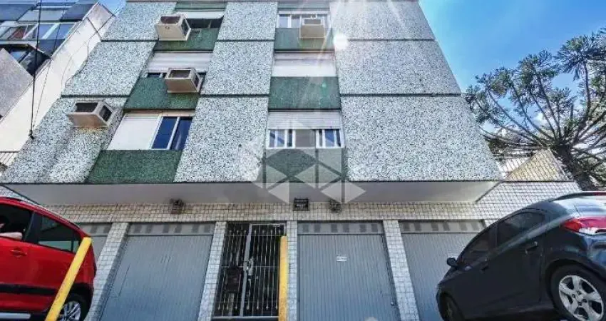 APARTAMENTO DESOCUPADO À VENDA, COM 2 DORMITÓRIOS, NO BAIRRO MENINO DEUS