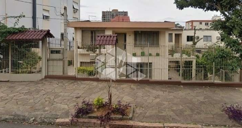 CASA SOBRADO 04 DORMITÓRIOS ÂNGELO CRIVELLARO