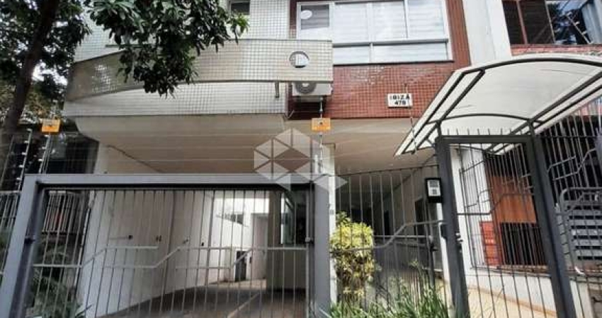 APARTAMENTO DESOCUPADO PARA VENDA NO BAIRRO MONT' SERRAT, COM 2 SUÍTES, LAVABO, 1 VAGA DE GARAGEM E ELEVADOR