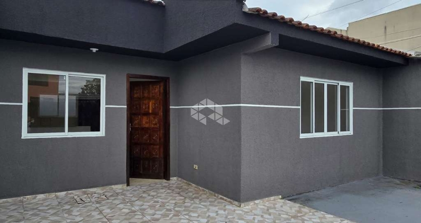 Casa São José dos Pinhais, com 2 quartos e 55m² a venda por R$ 320.000 no bairro Ypê -