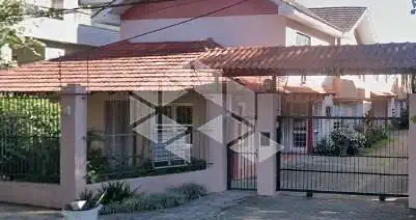 CASA EM CONDOMÍNIO 3 QUARTOS 2 VAGAS BAIRRO TRISTEZA