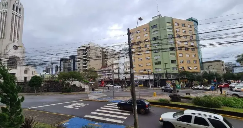 LOJA TÉRREA + MEZANINO (560m²) NO CORAÇÃO DO BAIRRO SÃO PELEGRINO EM CAXIAS DO SUL