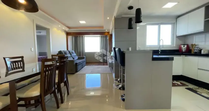 Apartamento mobiliado 02 Dormitórios no Bairro Petrópolis em Caxias do Sul