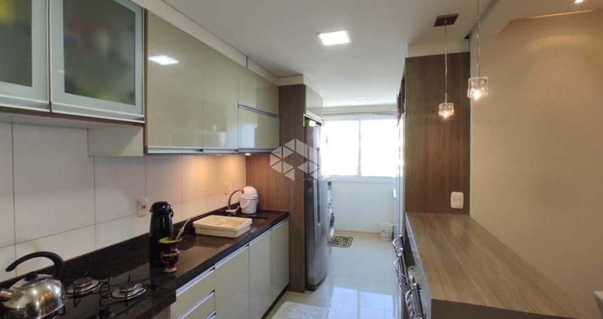 Apartamento semimobiliado com 3 dormitórios 1 suíte  no bairro Cinquentenário em Caxias do Sul