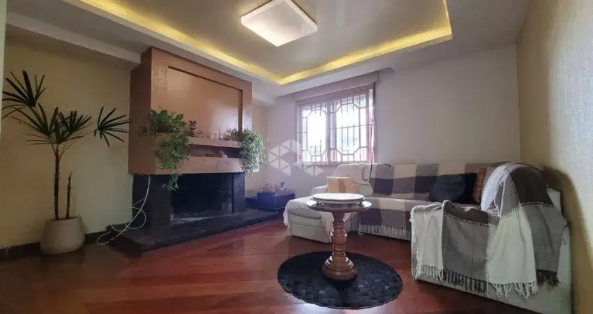 APARTAMENTO 2 DORMITÓRIOS SENDO 1 SUÍTE E 2 VAGAS NO CENTRO DE CAXIAS DO SUL