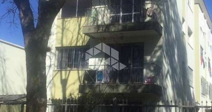 02 dormitórios/quartos no bairro Pio X em Caxias do Sul