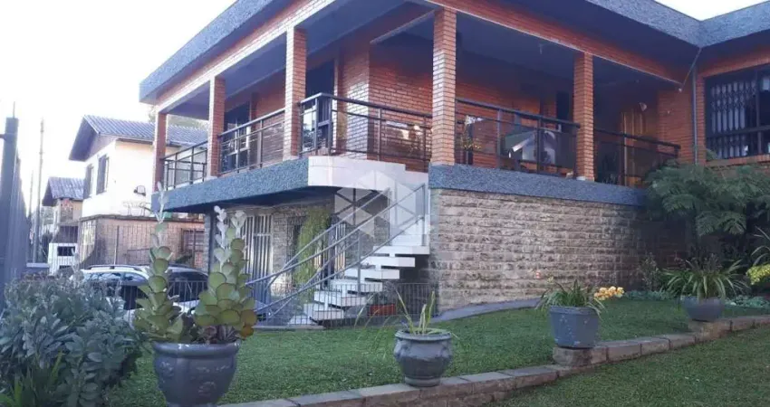 Belíssima Casa Semi-mobiliada no bairro Jardim Eldorado em Caxias do Sul