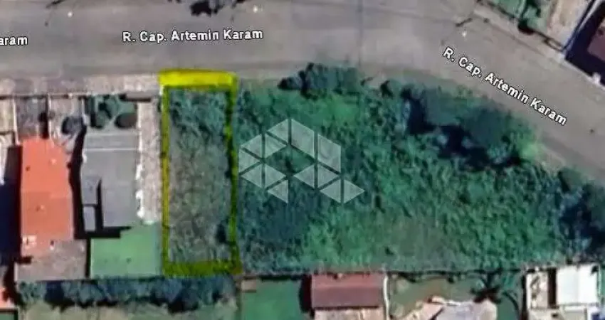 Terreno à Venda com 405 m² privativos  - Bairro Colina Sorriso, Caxias do Sul