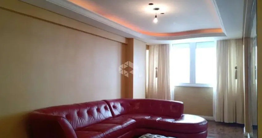 Vendo: Apartamento 150m², 03 quartos um suíte, semimobiliado norte, 01 box garagem, no centro.