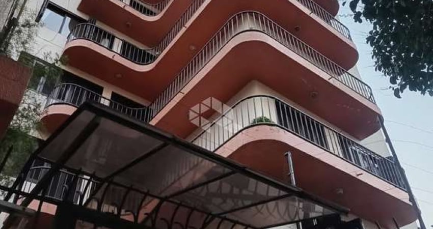 Apartamento 125m², 03 quartos, 01 suíte, Mobiliado, 7º andar norte, reformado R$ 470.mil Exposição.