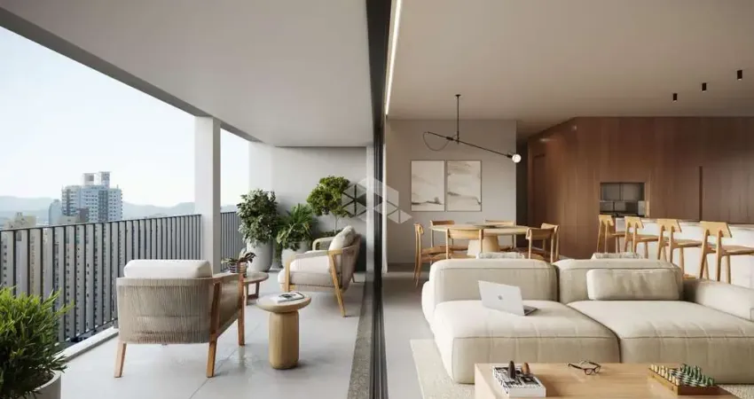 Apartamento 3 Dormitórios no Bairro Exposição em Caxias do Sul
