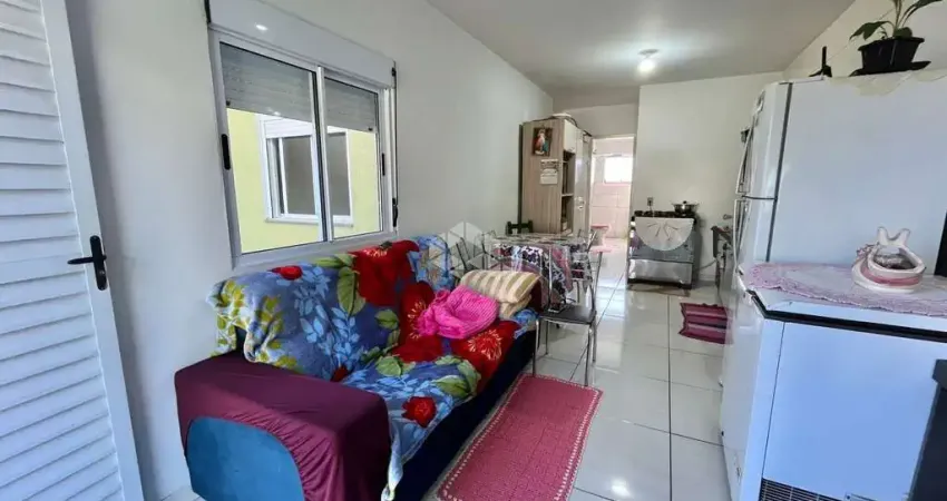 CASA GEMINADA NO BAIRRO ESPLANADA EM CAXIAS DO SUL/RS