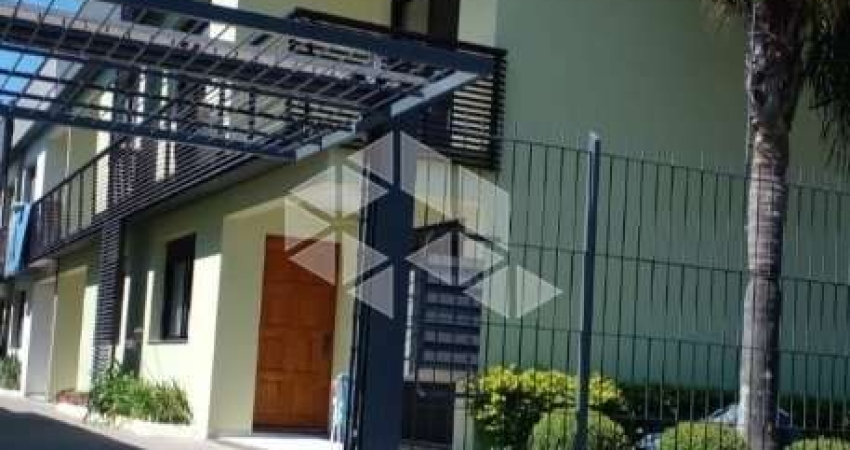 SOBRADO SEMIMOBILIADO DE 03 DORMITÓRIOS NO BAIRRO DESVIO RIZZO EM CAXIAS DO SUL/RS