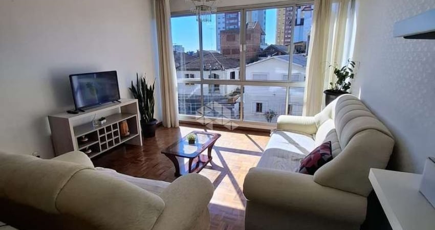 Amplo Apartamento à Venda, com três dormitórios no Bairro Rio Branco - Caxias do Sul ??