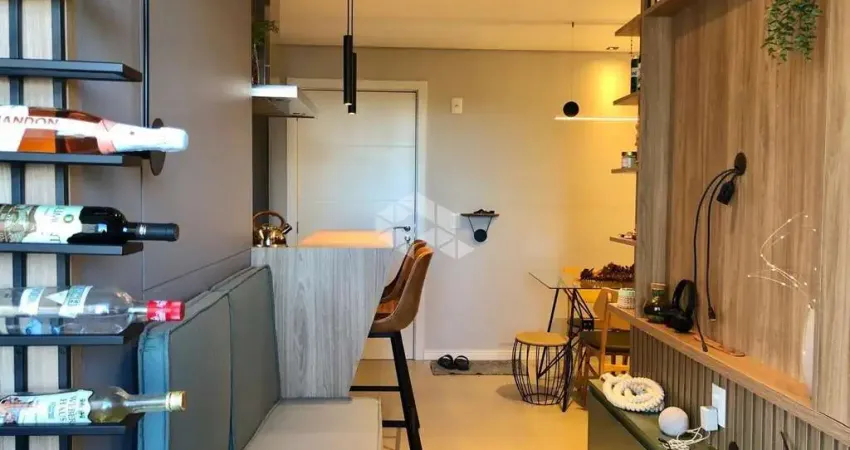 Apartamento Semimobiliado  2 Dormitórios Bairro Panazzolo em Caxias do Sul