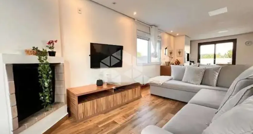 Casa Semimobiliada com 3 Dormitórios à Venda no Bairro Bella Torres em Passo de Torres/ SC