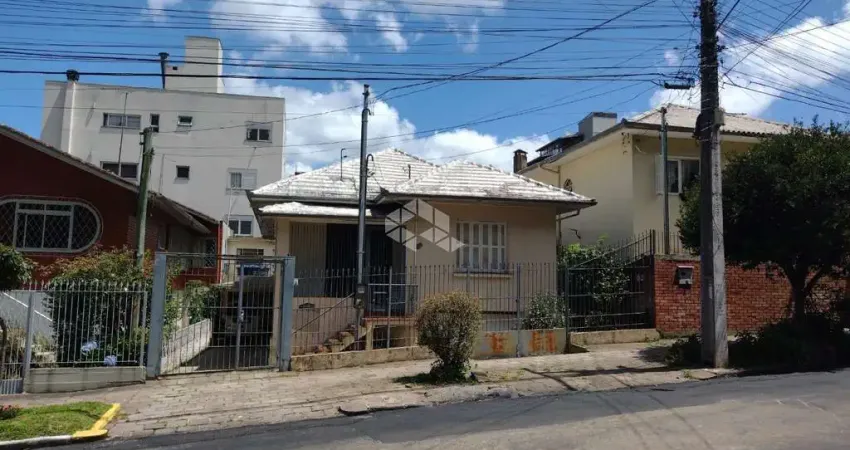 Casa com 03 dormitórios à venda no bairro são leopoldo, caxias do sul