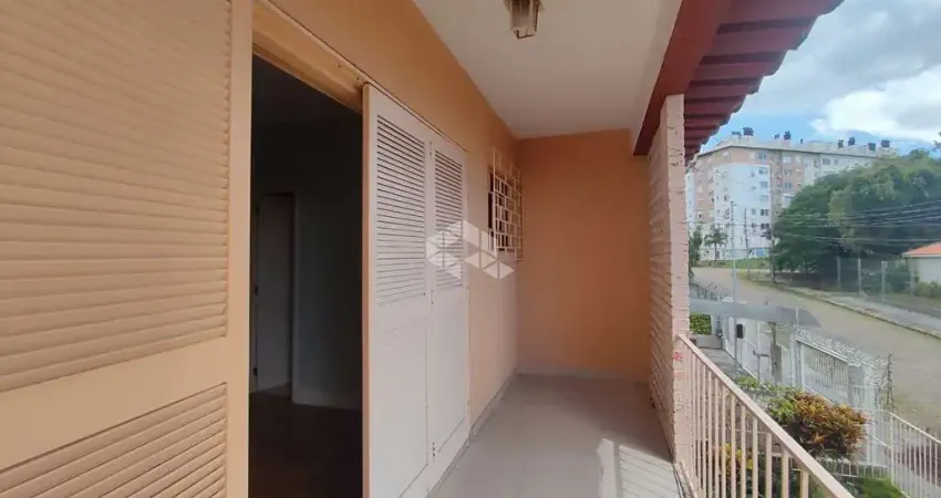Casa com 3 quartos à venda na Rua de Souza Júnior, 84, Medianeira, Porto Alegre