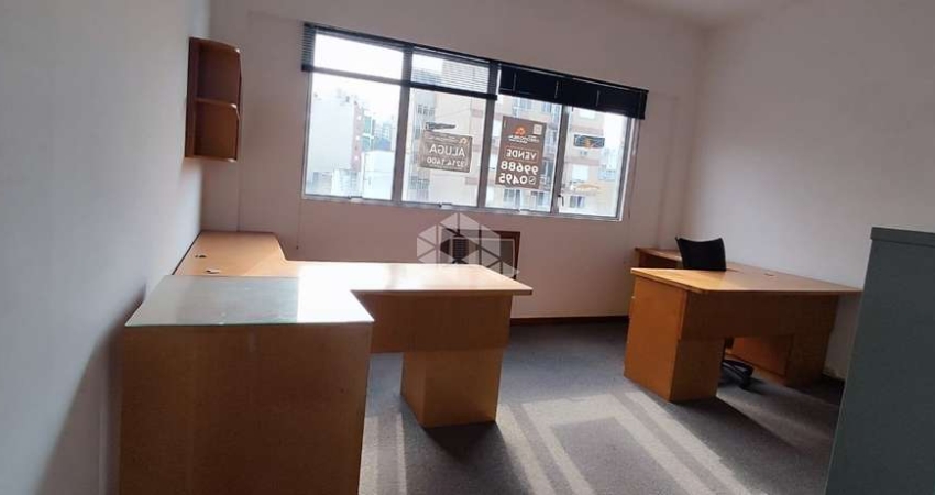 Sala comercial à venda na Rua Washington Luiz, 862, Centro Histórico, Porto Alegre
