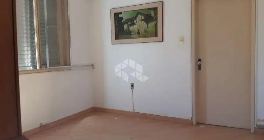 Apartamento de dois dormitórios no centro Histórico em Porto Alegre
