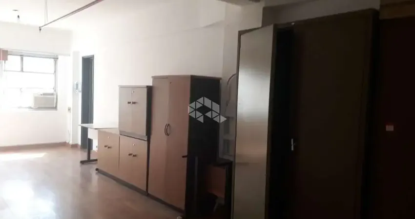 Conjunto comercial  andar alto, portaria 24 horas, 34,69m² privativos no centro histórico