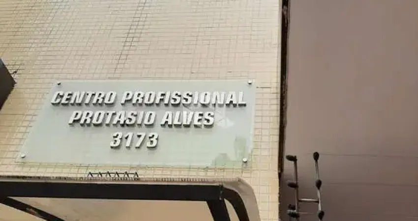 Sala Comercial  103 m² á venda na av. Protásio Alves , Petrópolis, Porto Alegre.