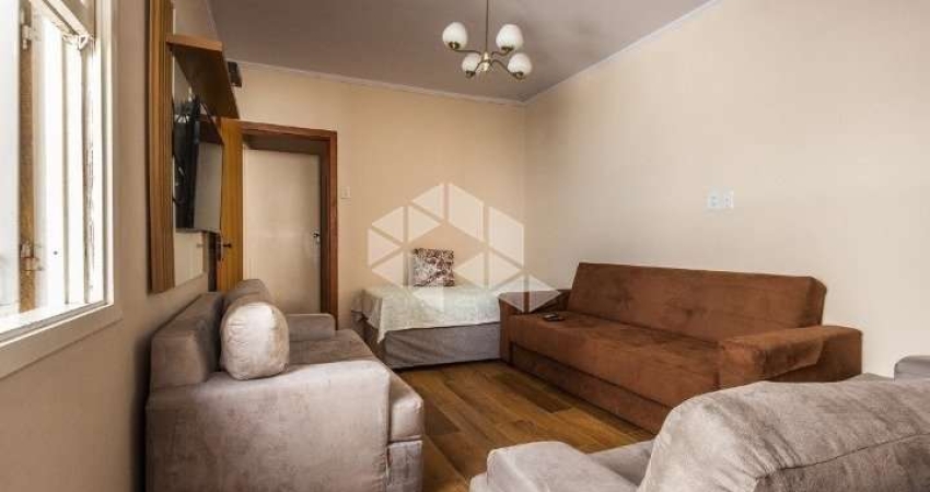 Apartamento 3 dormitórios com sacada para venda na Santana bairro Farroupilha Porto alegre