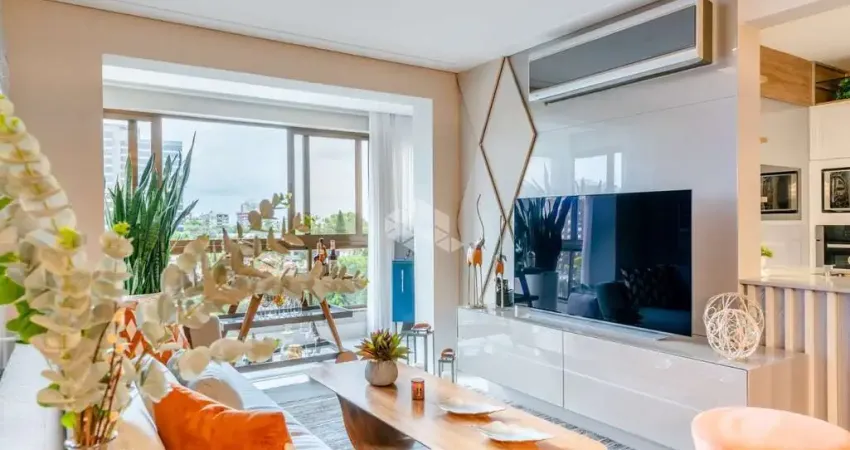 Apartamento 87m2, semimobiliado, 2 dormitórios, sendo 1 suíte no bairro Três Figueiras.