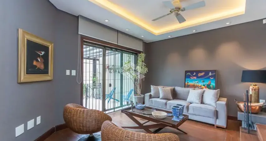 Casa com 3 quartos à venda na Rua Moema, 123, Chácara das Pedras, Porto Alegre