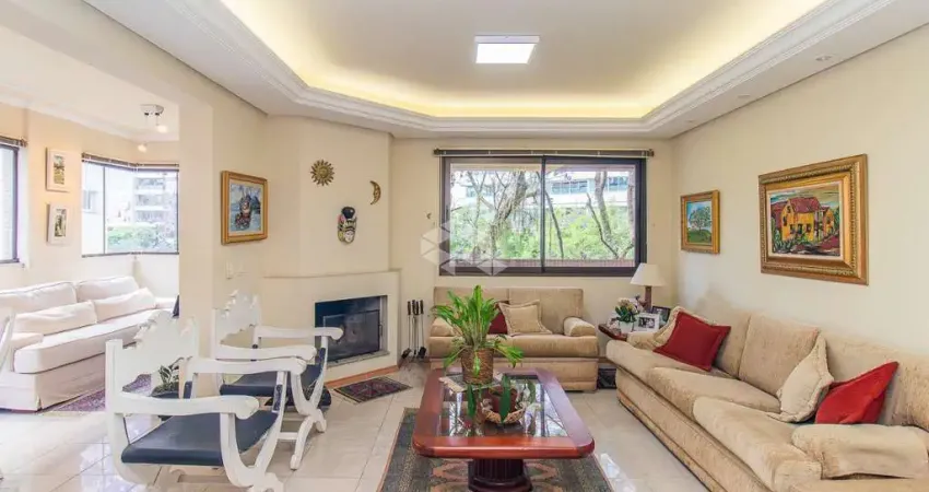 Apartamento à venda de 151m² e 4 dormitórios, 3 vagas, no bairro Bela Vista