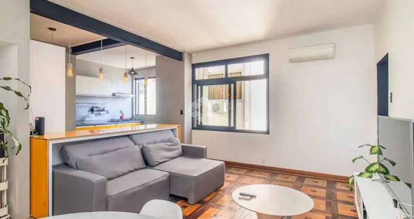 Apartamento de 3 dormitórios 1 vaga no  bairro Bom Fim