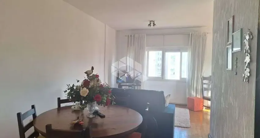 Apartamento com 114m², 3 dormitórios, dependência, 1 vaga, elevador a 100 metros do Hospital de Clinicas