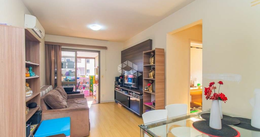 Apartamento à venda em Petrópolis com 70 m², 2 quartos, 1 suíte, 2 vagas