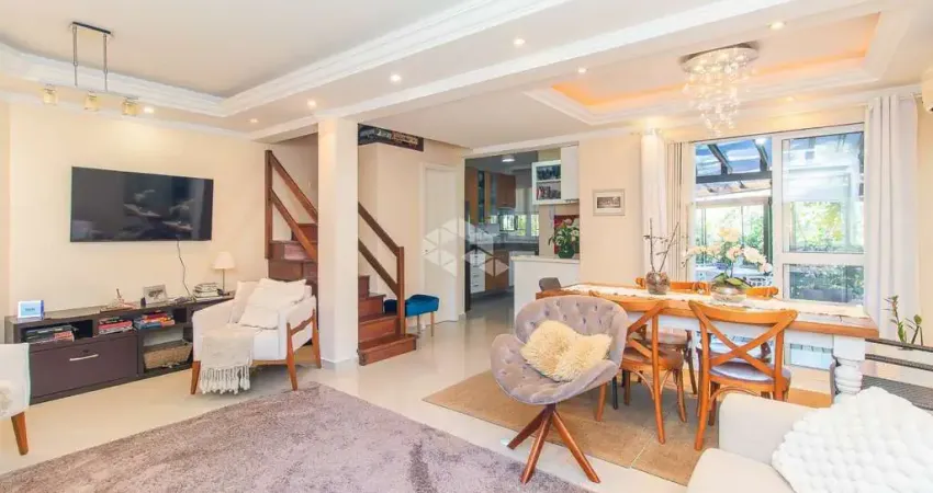 Casa em condomínio no brisas village - 220m² privativos, 3 dormitórios e 2 vagas - mário quintana, porto alegre