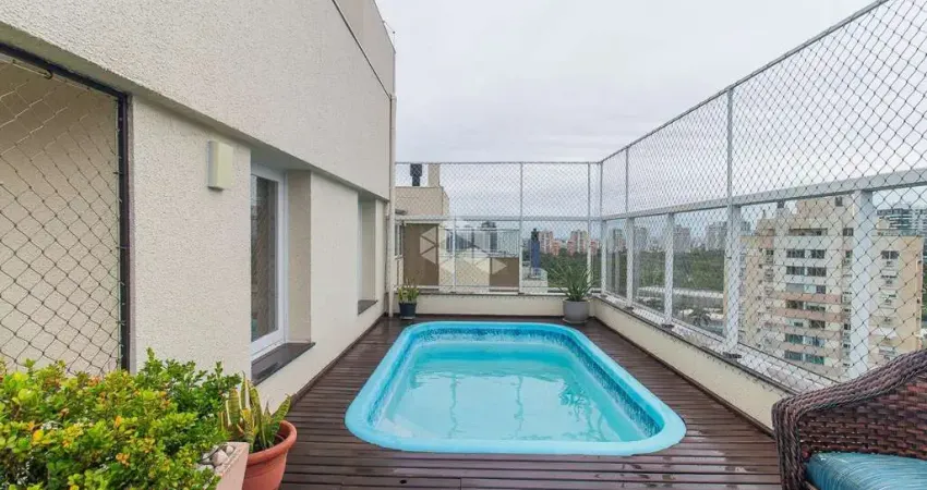Cobertura com 158m², 3 quartos, 1 suíte, 2 vagas, no bairro chácara das pedras em porto alegre