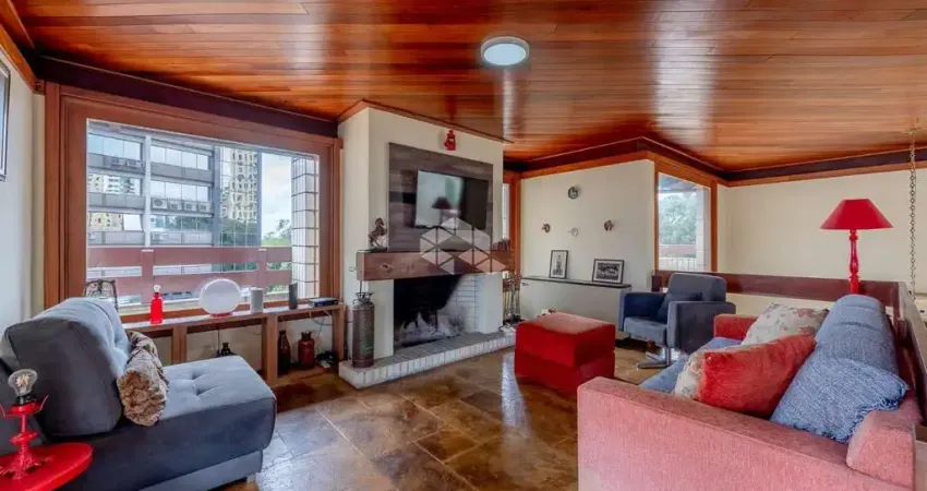 Cobertura com piscina, 4 dormitórios, 4 vagas e 2 elevadores!