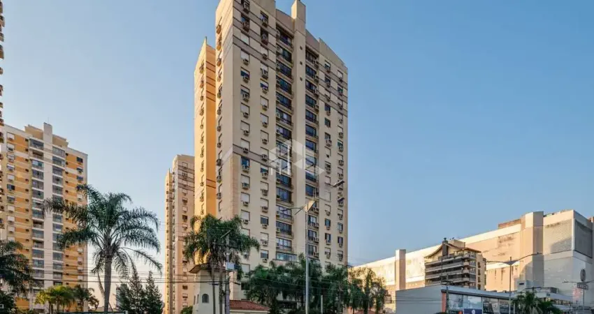 apartamento 3 dormitórios, 2 vagas no bairro Passo da Areia