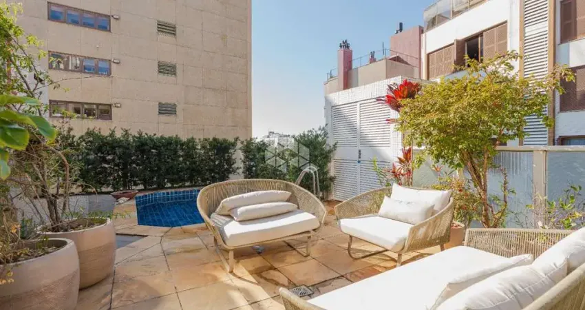 Cobertura 3 dormitórios no Rio Branco com 399 m² privativos