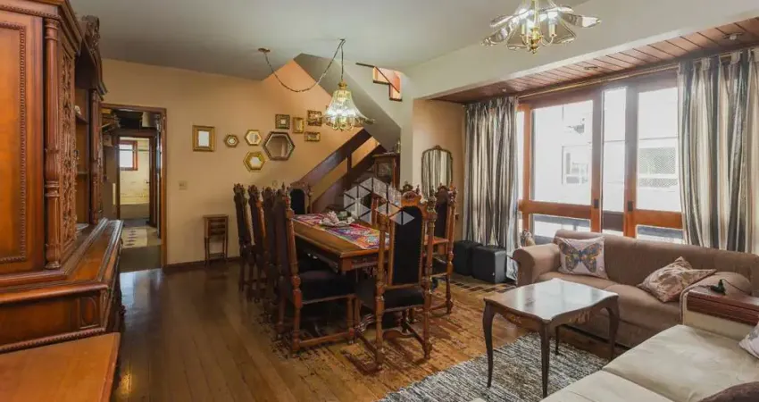 Cobertura com 3 quartos, 1 suíte e 2 vagas no bairro petrópolis, porto alegre