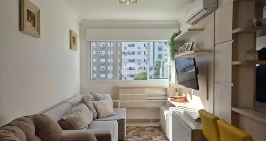 Apartamento com 2 quartos à venda na Rua Antônio Joaquim Mesquita, 570, Passo da Areia, Porto Alegre