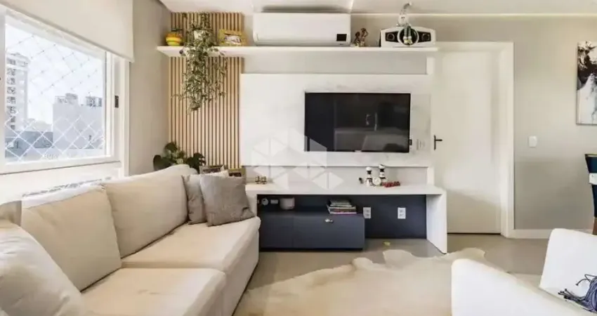 Apartamento 3 dormitórios 1 vaga no bairro Santana em Porto Alegre.