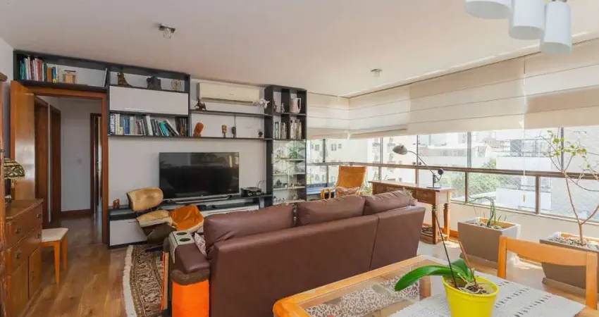 Apartamento com 3 quartos e 101m² à venda em Petrópolis, Porto Alegre