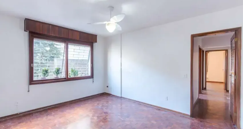Apartamento 2 dormitórios com vaga para venda no bairro Menino Deus