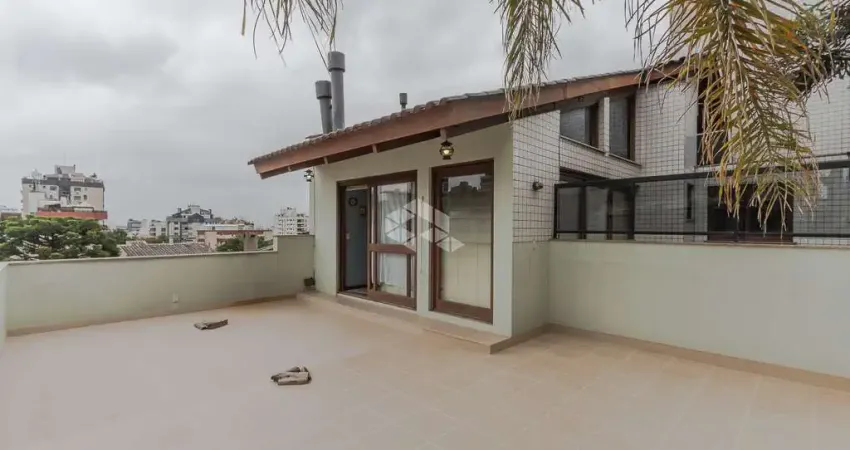 Cobertura de 03 dormitórios e 02 vagas com 198m² no bairro Mont Serrat em Poa
