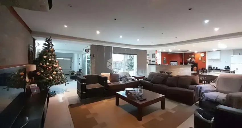 Casa com 4 quartos à venda na Rua dos Girassóis, 215, Igara, Canoas