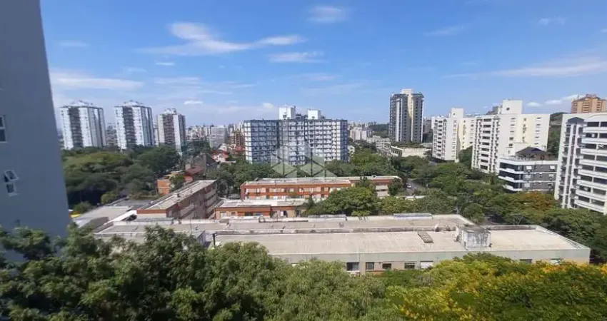 APARTAMENTO DE 3 DORMITÓRIOS COM SUÍTE E VAGA - BOA VISTA