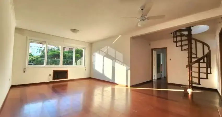 Cobertura com 3 dormitórios, 1 suíte e 2 vagas cobertas - petrópolis