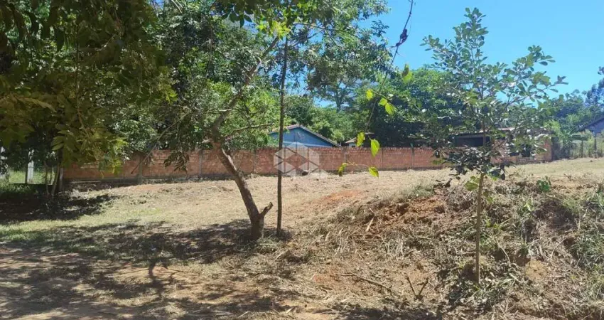 TERRENO VISTA DEFINITIVA 2.000m² COM CASA DE ALVENARIA - PRÓXIMO AO CENTRO DE VIAMÃO