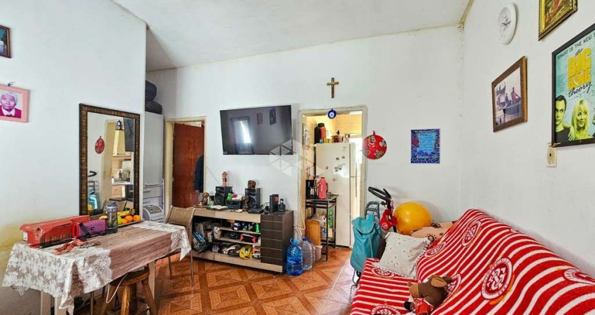Amplo apartamento 1 dormitório, documentação 100% e pronto para Financiar, Humaitá, Porto Alegre