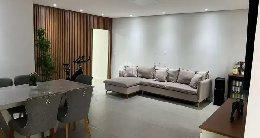 Casa com 3 quartos à venda na Tomaz João do Amaral, 4, Serraria, São José